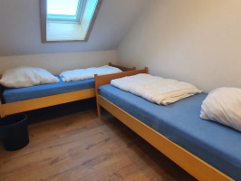 Zimmer 7